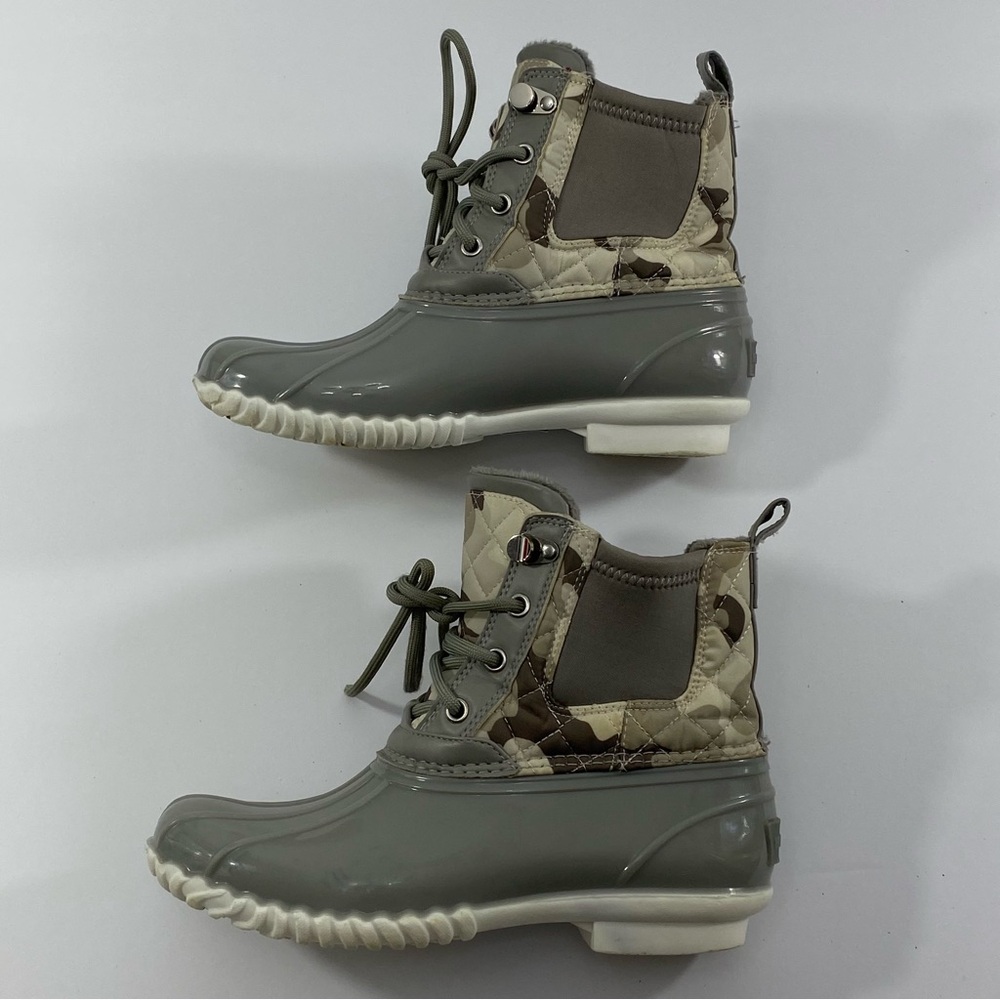 TOMMY HILFIGER Hada Gray Duck Boots Women’s Size 6